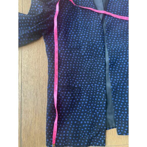 Valentino Garavani Miss V Vintage Blazer Size 12 black - Picture 8 of 9